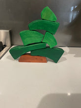 Load image into Gallery viewer, Story Scene Stacker - Christmas Tree