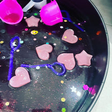 Load image into Gallery viewer, Resin hearts and stars set