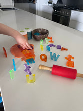 Load image into Gallery viewer, Resin Alphabet/Numbers