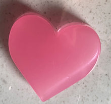 Load image into Gallery viewer, Resin hearts and stars set
